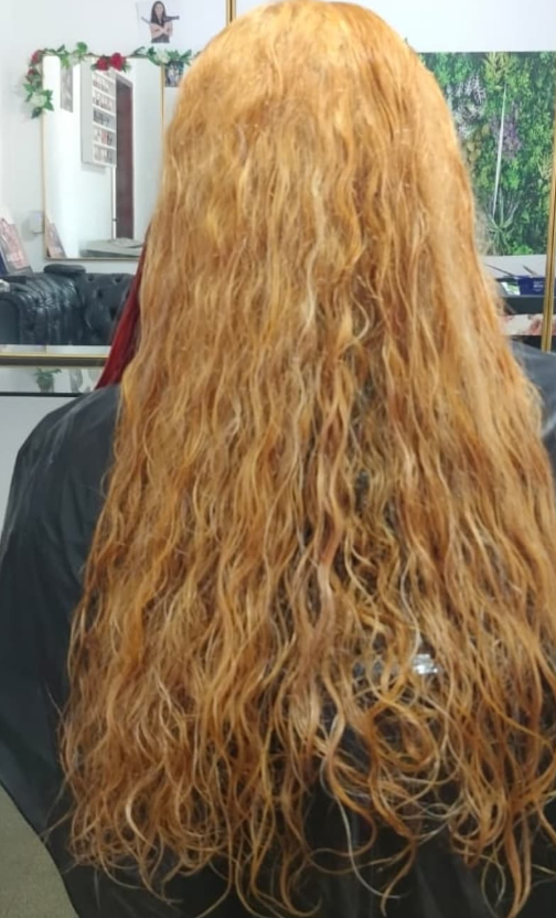 Antes — transformação de cabelo no Studio de Beleza Nilda Sousa