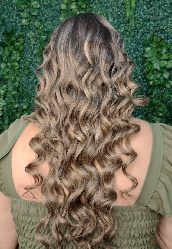 Depois — transformação de cabelo no Studio de Beleza Nilda Sousa